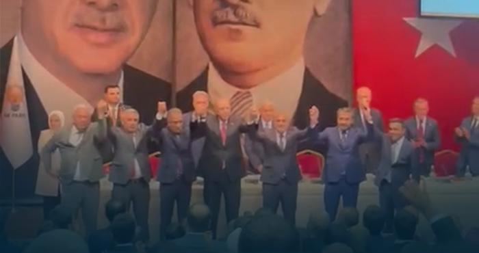 CHP’li Elazığ Eski İl Başkanı Mustafa Ünsal Karatepe Ak Parti'ye Geçti