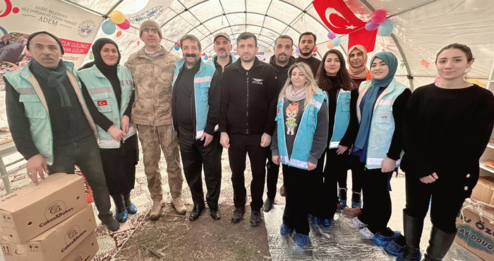 Bayraktar, Elazığ Belediyesi Psikososyal Destek Çadırını Ziyaret Etti