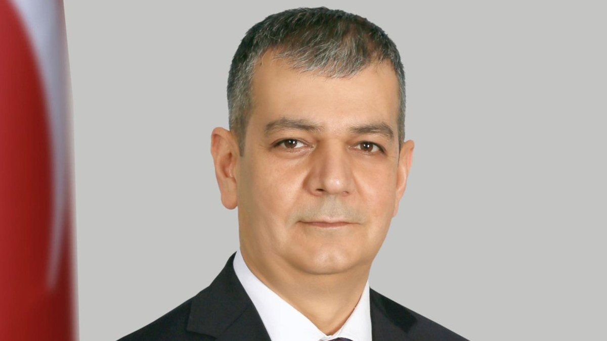 Prof. Dr. Erol Keleş: “Halkımız, eser ve hizmet siyasetine onay verdi