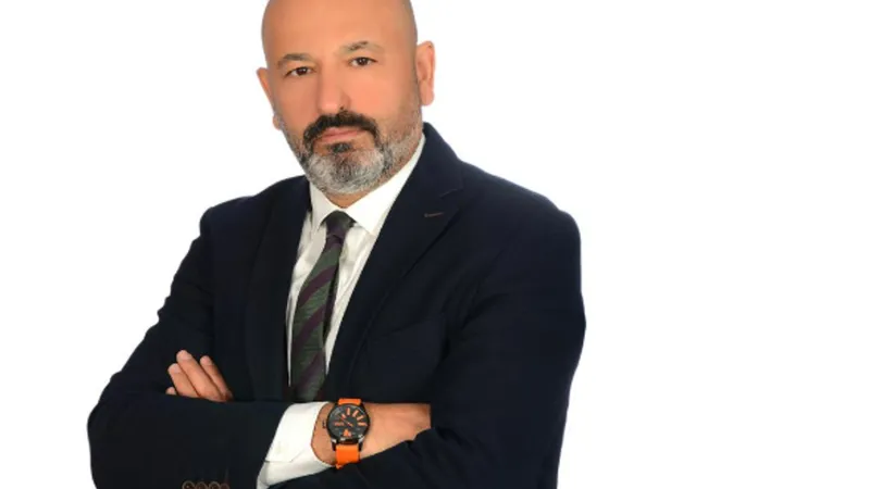 Ömer Gürsoy’dan Türk tenisine dair çarpıcı yazı: Bir şeyler kımıldıyor