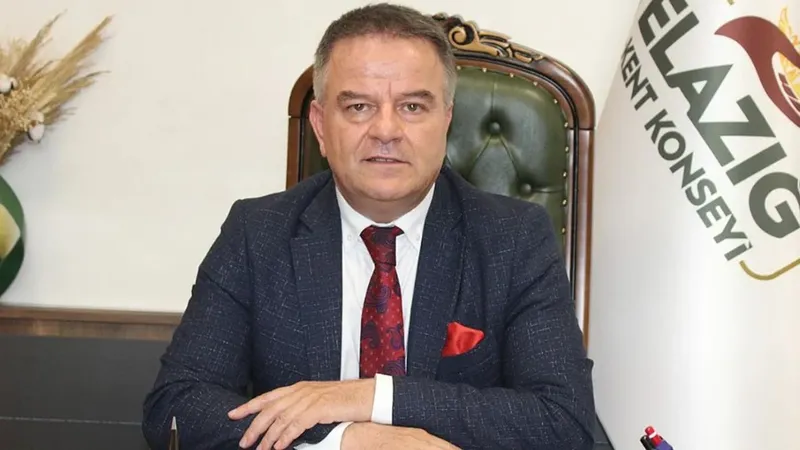 Elazığ Kent Konseyi ve Elazığ Basın ve Medya Cemiyeti Başkanı Koca