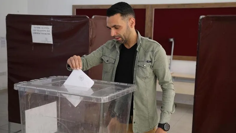KKTC yarın sandık başına gidiyor: 8 aday yarışta