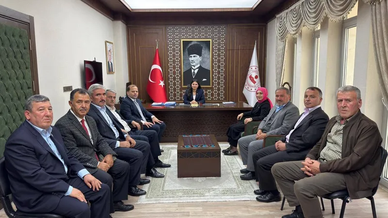 Şalpazarı AK Parti’den Kaymakam Yerlikaya’ya hayırlı olsun ziyareti