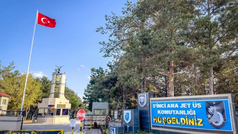 Uçak kazasında Merzifon 5. Ana Jet Üssü 10 şehit verdi