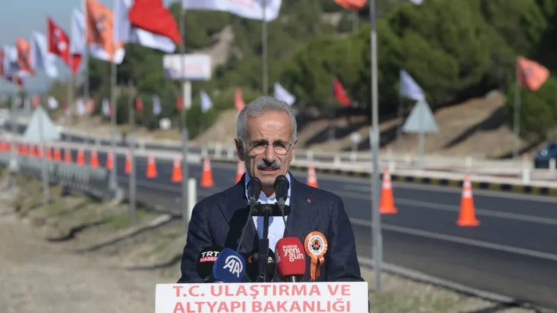 Bakan Uraloğlu’ndan Burdur’a 92 kilometrelik dev yatırım