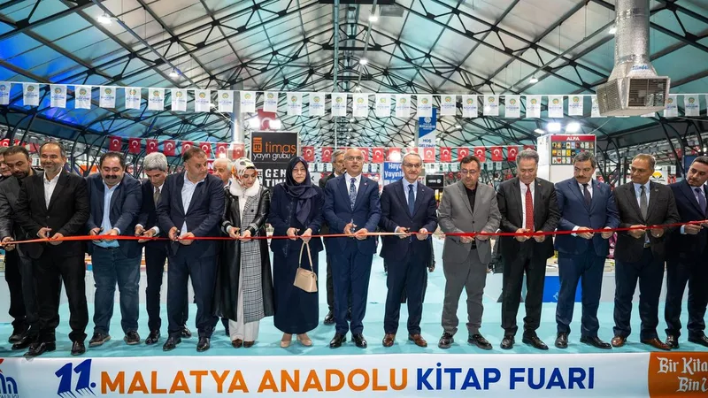11. Malatya Anadolu Kitap ve Kültür Fuarı kitapseverlere kapılarını açtı