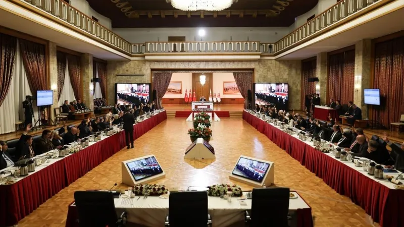 Tarihi komisyon İmralı’ya gidiyor: Oylamadan 32 evet çıktı