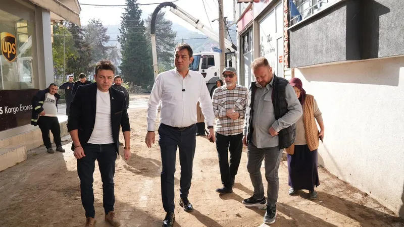 Başkan Fuat Köse sahada hizmetleri denetledi