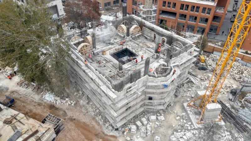 Malatya’da tarihi “Teze Cami” yeniden yükseliyor