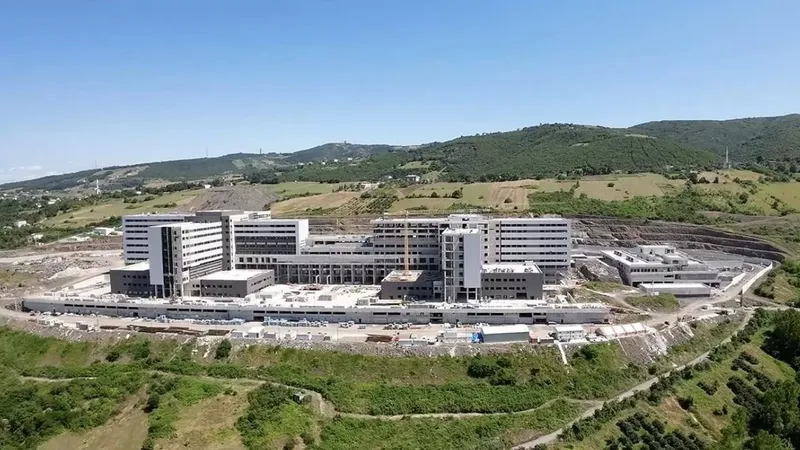 Samsun Şehir Hastanesi hasta kabulüne başlıyor