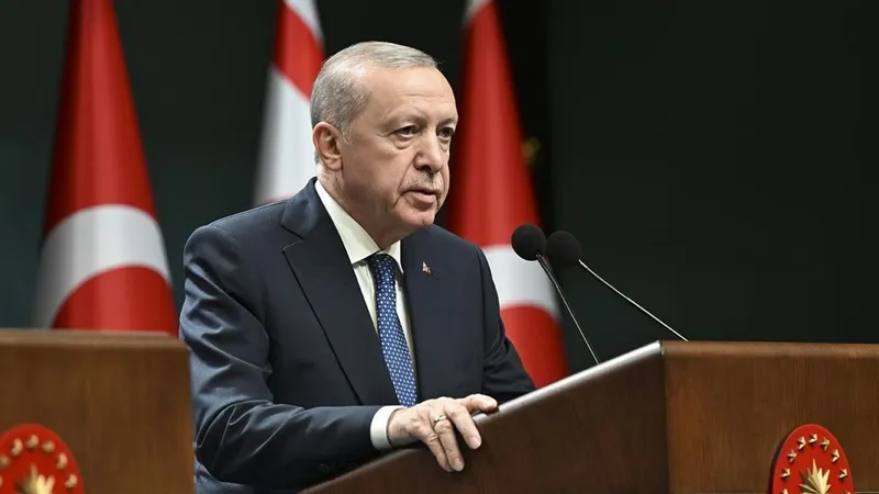 Erdoğan: Gençlerimizi suç örgütlerine teslim etmeyeceğiz
