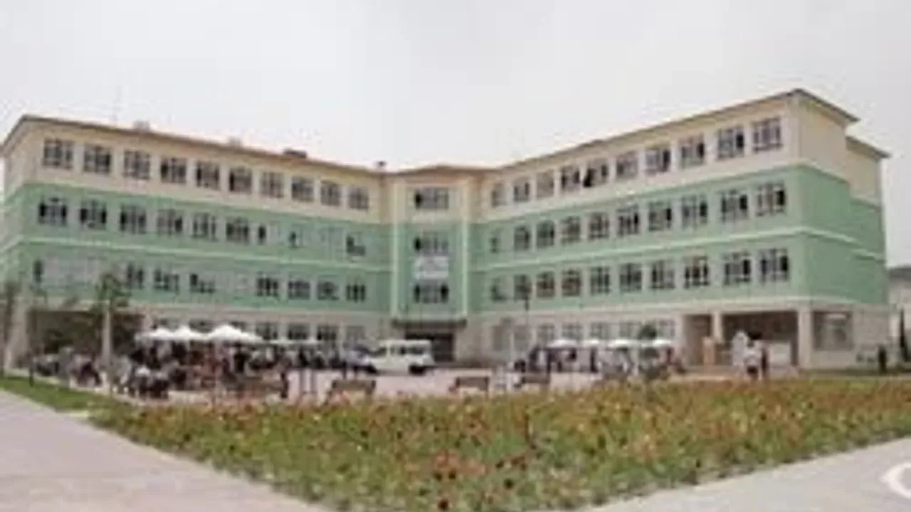 Beypazarı Fatih Mesleki ve Teknik Anadolu Lisesi, üretimlerini sürdürüyor