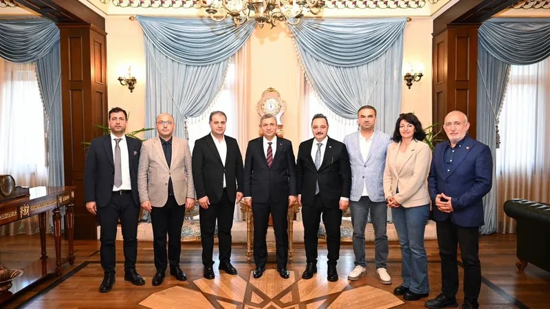 TİMBİR heyetinden Antalya Valisi Şahin’e ziyaret