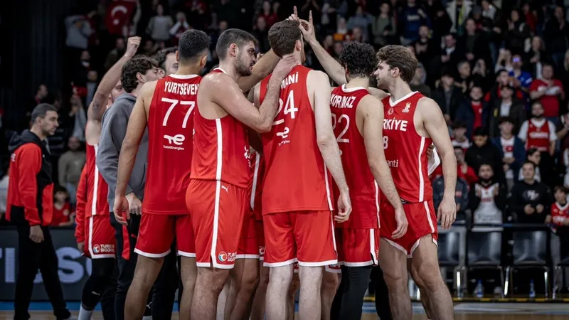 12 Dev Adam Dünya Kupası Elemeleri