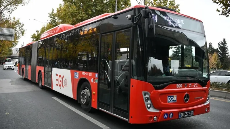 Ankara’da toplu ulaşıma yüzde 35 zam yapıldı