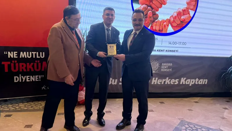 Gönüllüğün merkezi AKK