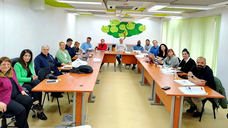 EntreAction Erasmus+ Projesi Yayılım–Tanıtım Toplantısı Veliko Tarnovo’da gerçekleştirildi