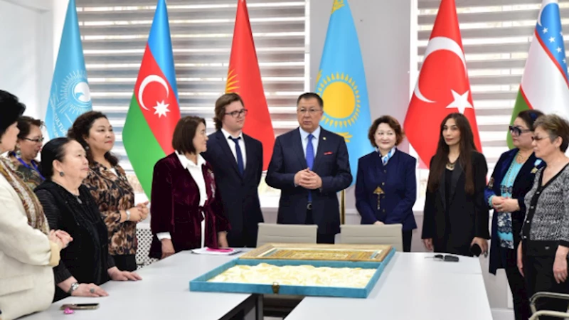 Türk dünyası bilim insanları Almatı’da 