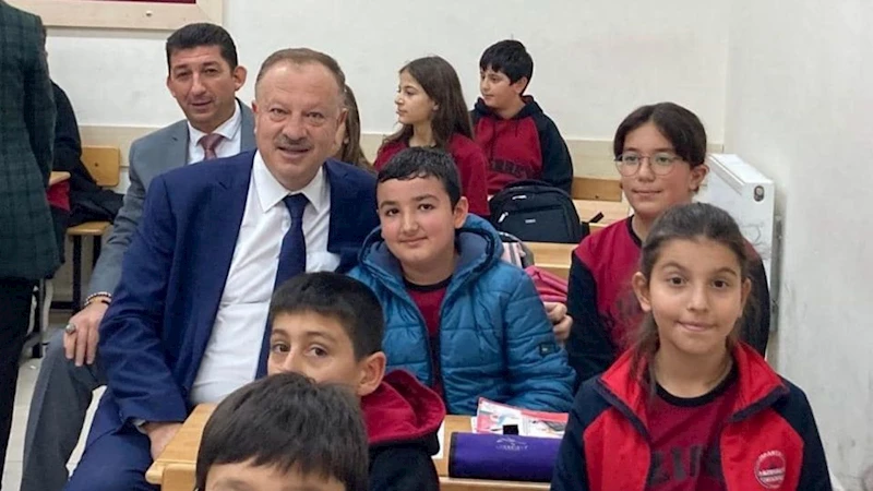 Recep Özel’den 23 Nisan mesajı