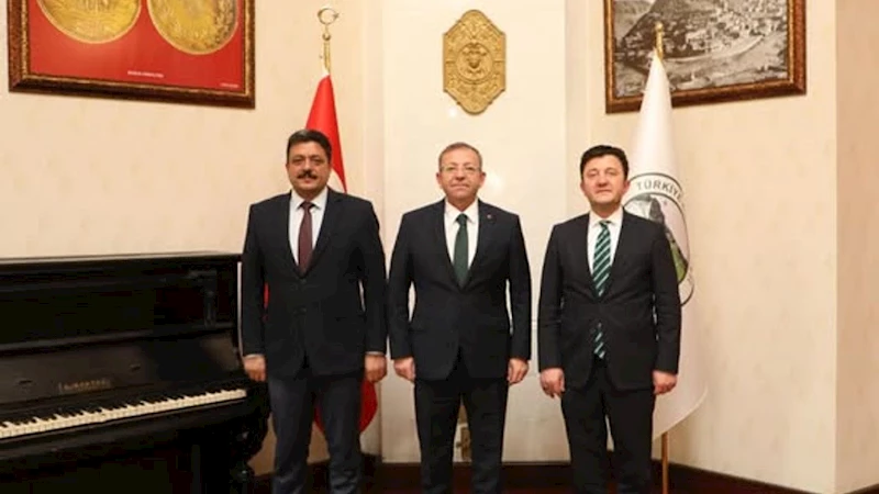 Vali Polat, KYK Genel Müdür Yardımcısı Ali Özdemir’i ağırladı