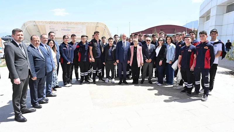 Şükrü Başdeğirmen: 