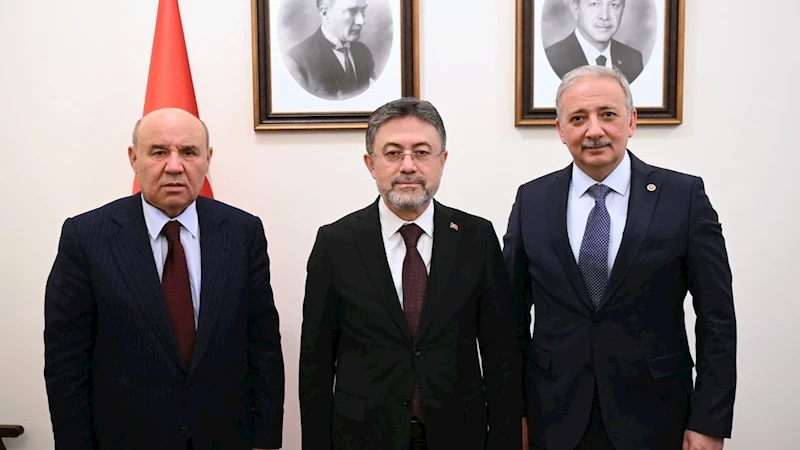 Milletvekilleri Kadem Mete ve Yakup Otgöz