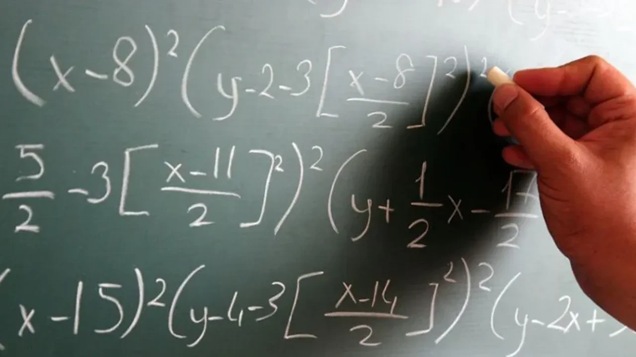 200 yıllık cebir problemi çözülmüş olabilir: Yeni yöntem matematik dünyasında ezber bozuyor