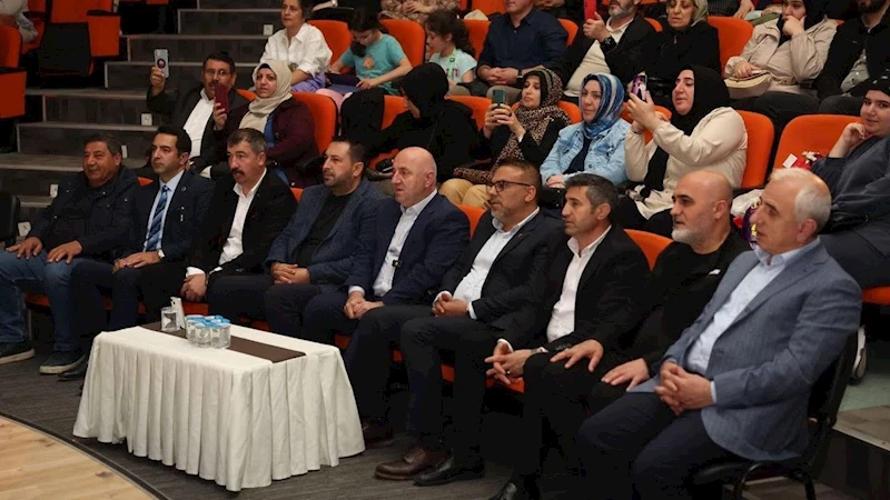 Darıca Karslılar Derneği, Âşık Maksut Feryâdî