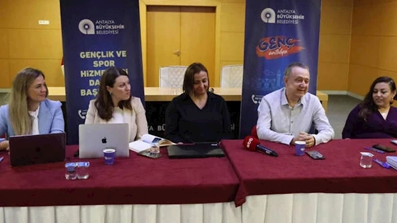 Antalya Büyükşehir gençlik çalışmalarını geliştiriyor