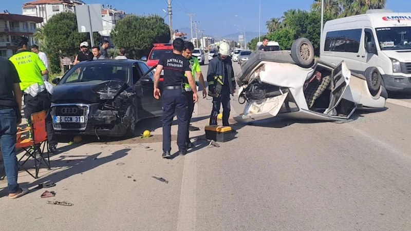 Finike’de trafik kazası: 1 kişi yaralandı