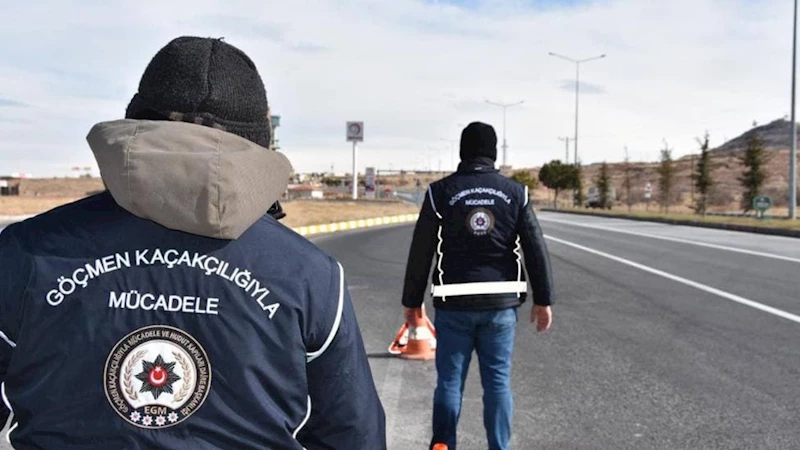 Ali Yerlikaya: 21 göçmen kaçakçılığı organizatörü ve 547 düzensiz göçmen yakalandı