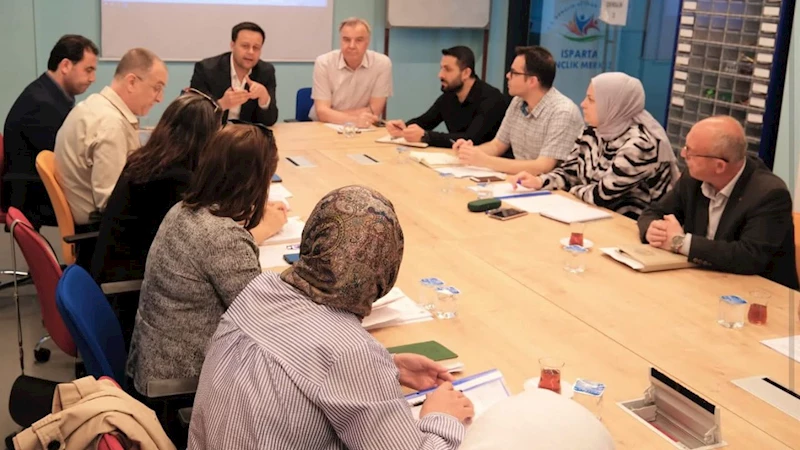 Isparta’da yurt hizmetleri masaya yatırıldı