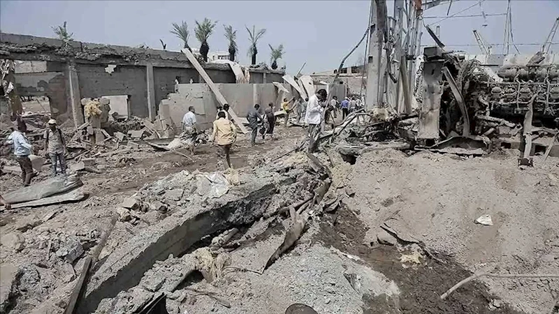 İsrail, Sana Uluslararası Havalimanı’nda yolcu uçağını hedef aldı