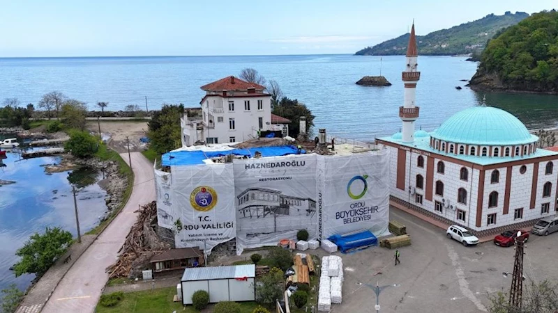 Haznedaroğlu Konağı’nda restorasyon sürüyor