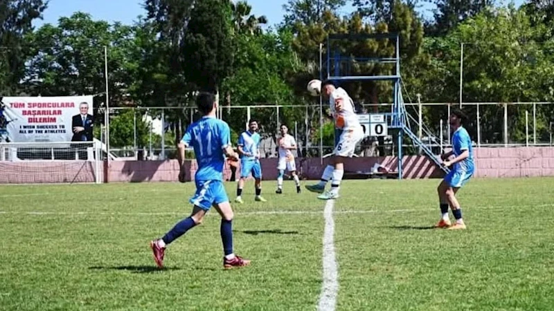 Kemer Belediye Merkez Spor evinde berabere kaldı