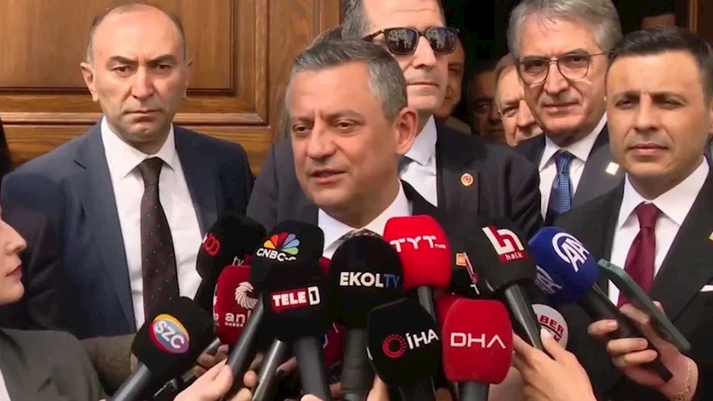 Özgür Özel