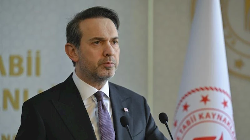 Bakan Bayraktar: Rüzgar ve güneş kurulu gücümüzü son 23 yılda sıfırdan 35 bin megavatın üzerine çıkarttık
