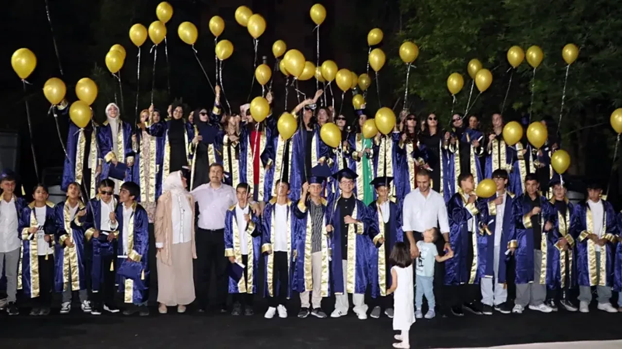 Yaşar Rukiye Kısacık’ta mezuniyet töreni: Sevinç ve hüzün bir arada