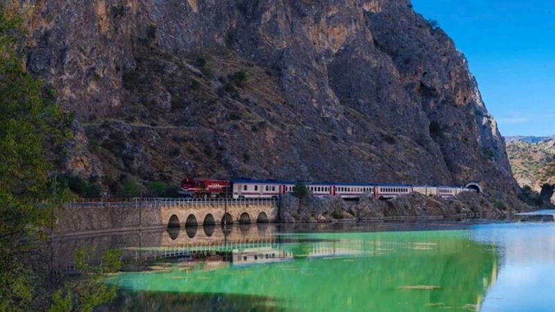 Doğayla tarihin buluştuğu hat: Turistik Karaelmas Ekspresi ilk seferine çıkıyor