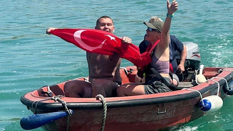 İzmir’in gururu Tuna bir kez daha tarih yazdı... Tuna, 