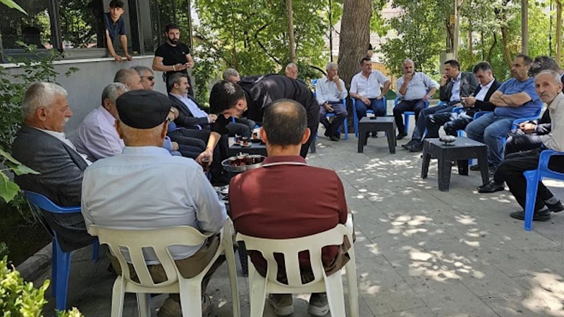 Çukurca’da gençler arasındaki gerginlik barışla sonuçlandı