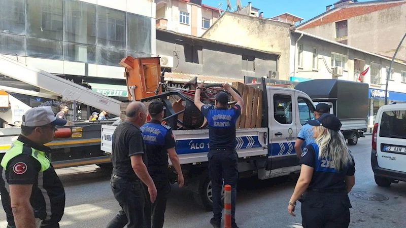 Ordu belediyesi kaldırım işgaline son veriyor