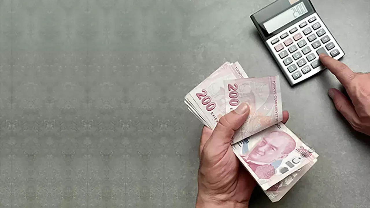 Memur ve emekli maaşlarında mayıs ayı zam verileri paylaşıldı