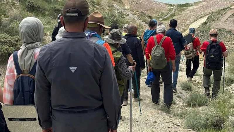 Karacaören’in saklı cenneti kanyon ve şelale büyüledi