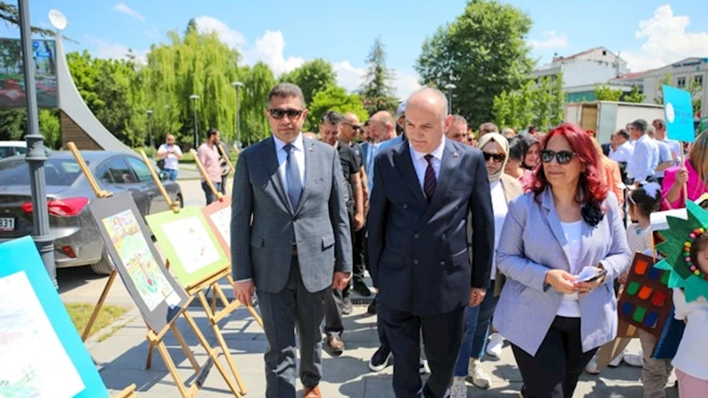 Vali Aslan, Türkiye’nin en büyük “Sıfır Atık Oyuncak Müzesi”nin Düzce’de kurulacağını açıkladı
