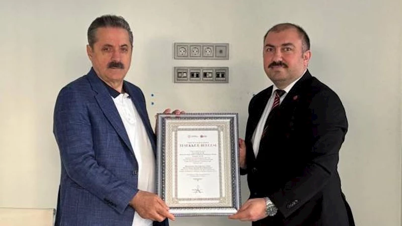 Bursa Vakıflar Bölge Müdürü Haluk Yıldız’dan Faruk Çelik’e ziyaret