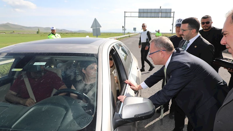 Kars Valisi Polat ve Milletvekili Çalkın