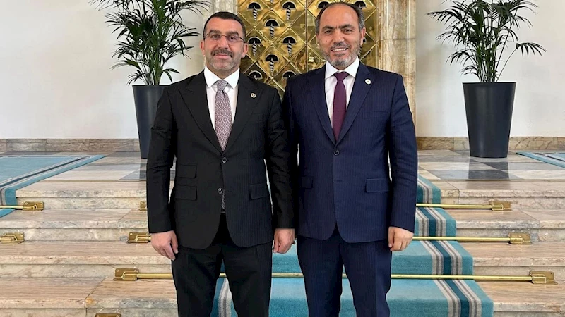 Pamukkale Rektörü Prof. Dr. Mahmut Güngör