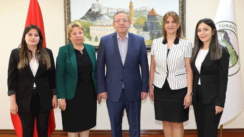 Vali Ziya Polat’a Dünya Nüfus Günü’nde anlamlı ziyaret