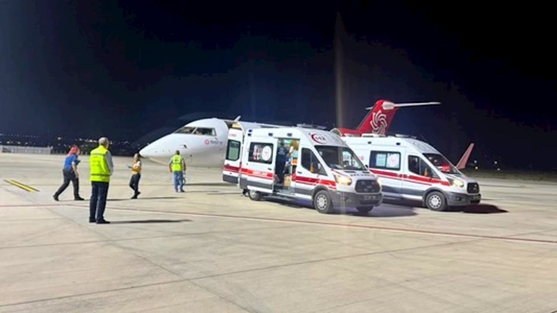 Gece yarısı ambulans uçakla hayat kurtaran müdahale